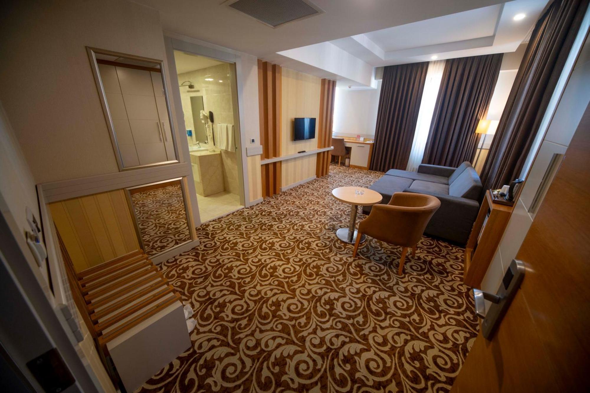 Grand Itimat Hotel Denizli  Exteriör bild